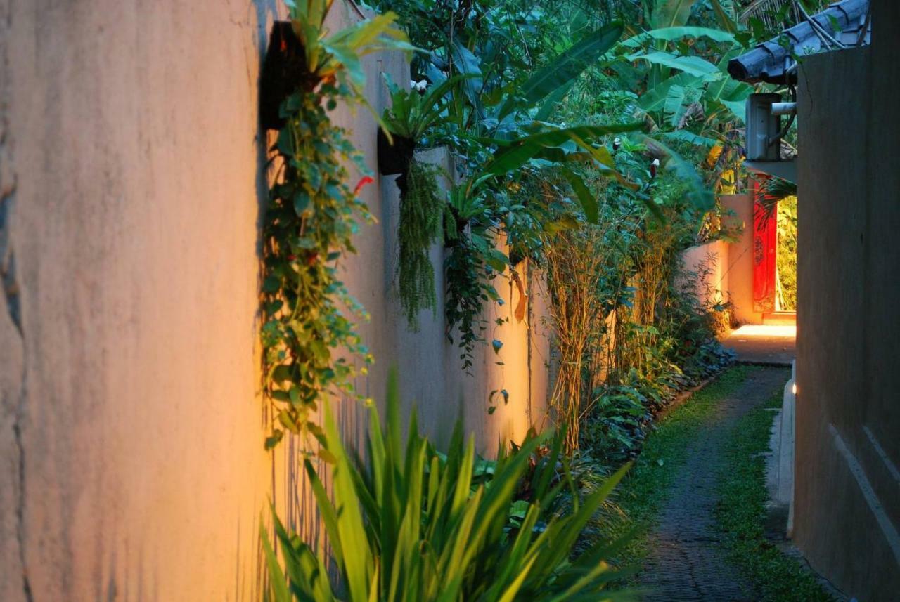 Villa Elysium Fields - Rustic Meets Industrial Chic Design Canggu  Bagian luar foto